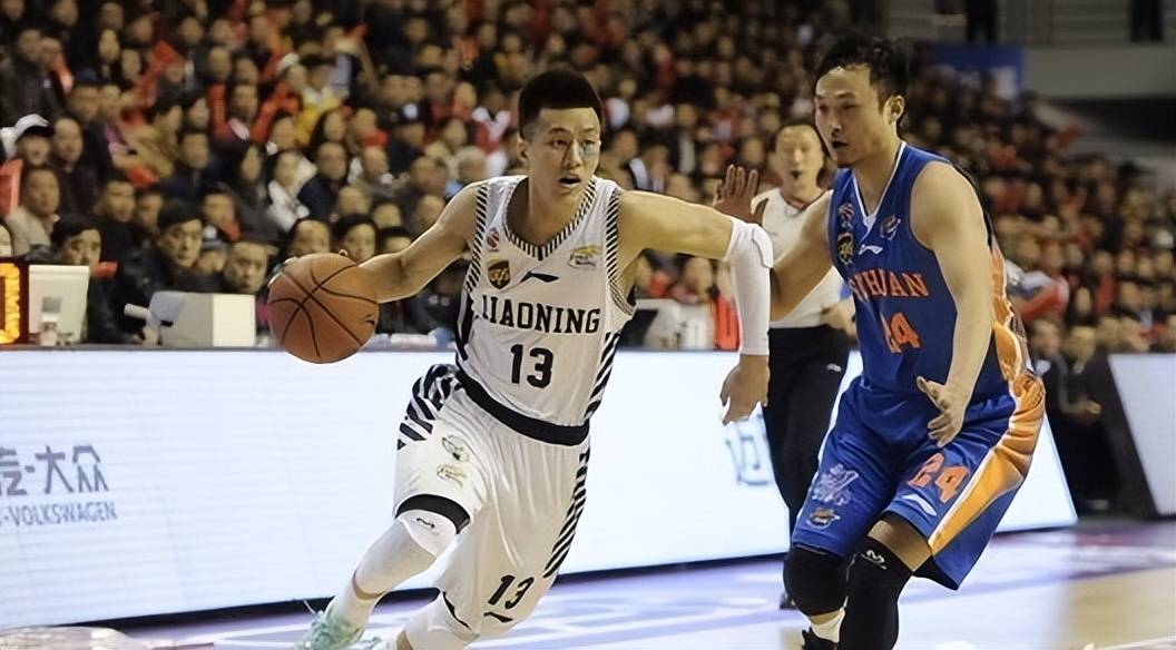 76人横扫辽宁队，郭艾伦扛起全队