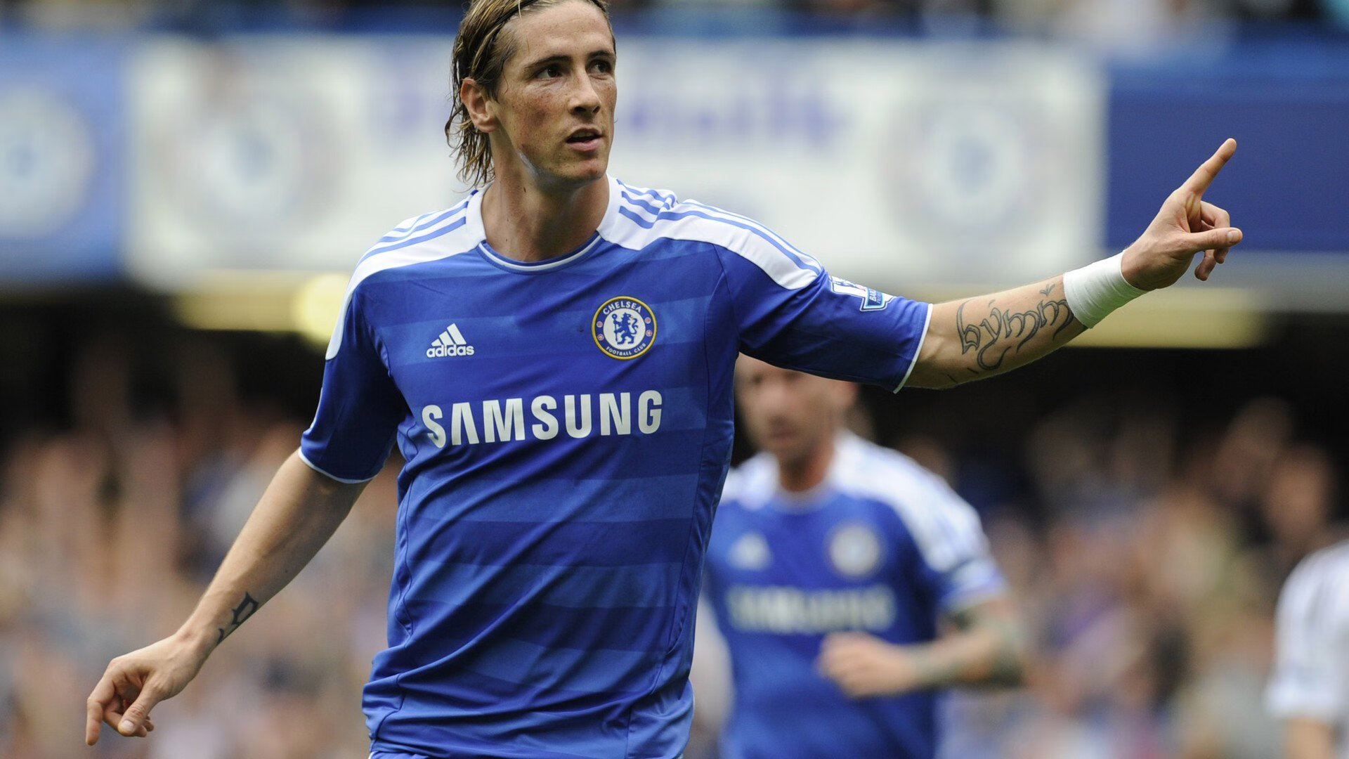 巴尔韦德临危救主,拜仁对阵那不勒斯的欧冠关键时刻